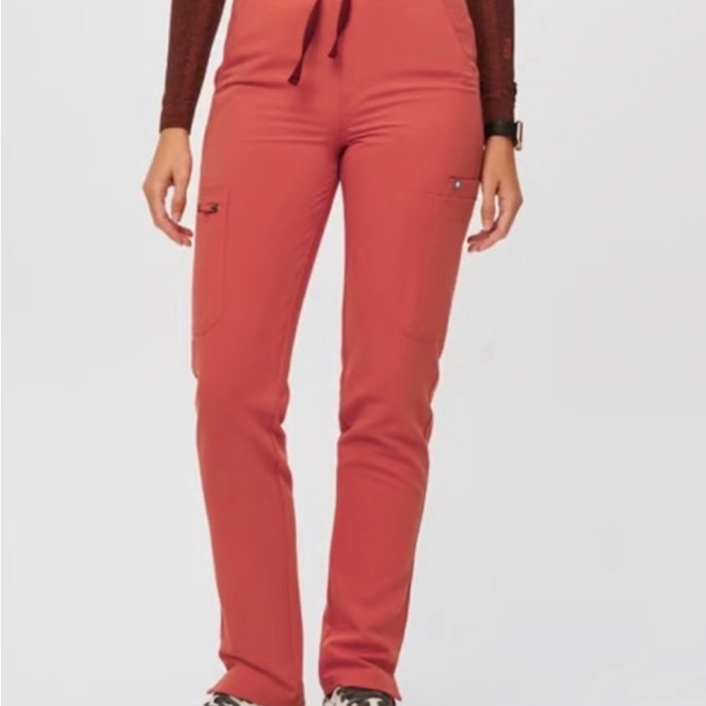 Figs Yola High Rise Scrub Pants